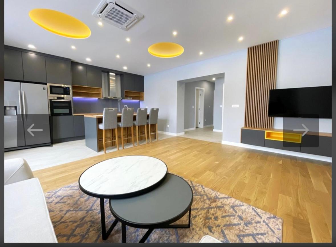 Apartment Lux City Center *
